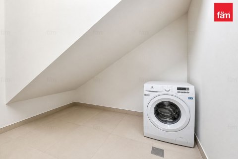 Adosado en Dubai, 4 dormitorios, 145.1 m², № 113180 - foto 16