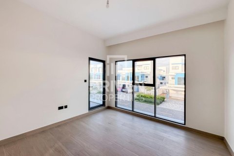 Maison de ville à Damac Lagoons, Dubai, 5 chambres, 301.93 m², № 128390 - photo 3