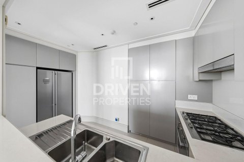 Снять в аренду квартиру в Vida Residence Downtown, Даунтаун Дубай (Даунтаун Бурдж Дубай), Дубай: 3 спальни, 183.76м², № 128389 - фото 7
