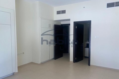 Apartment in Dubai Marina, Dubai 2 bedrooms, 120.9 sq.m. № 7672 - photo 8