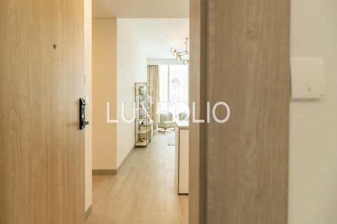Apartment in Jumeirah Village Circle, Dubai 2 bedrooms, 115 sq.m. № 45800 - photo 8