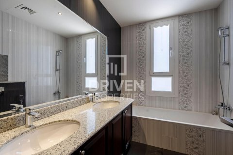 فيلا في Hacienda, فيلات, دبي 5 غرف نوم , 944.73 م² رقم 130060 - صورة 10