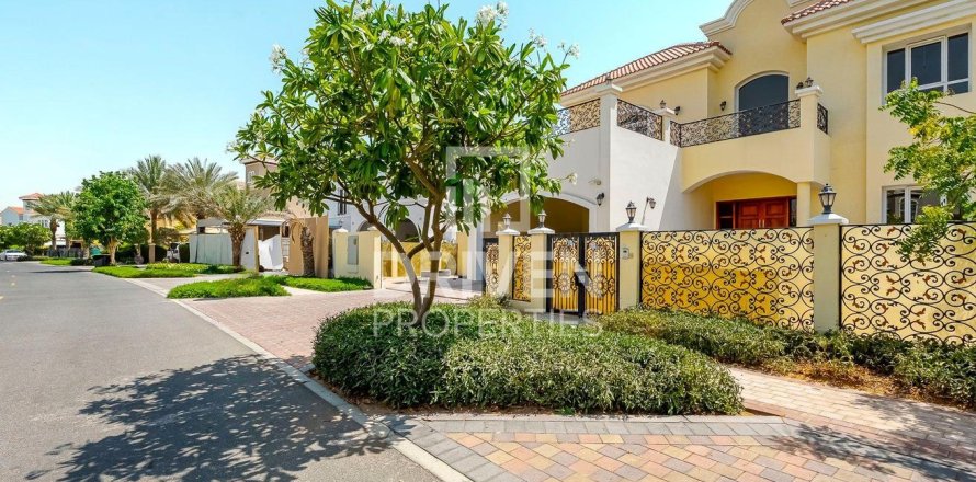 فيلا في Hacienda, فيلات, دبي 5 غرف نوم , 944.73 م² رقم 130060