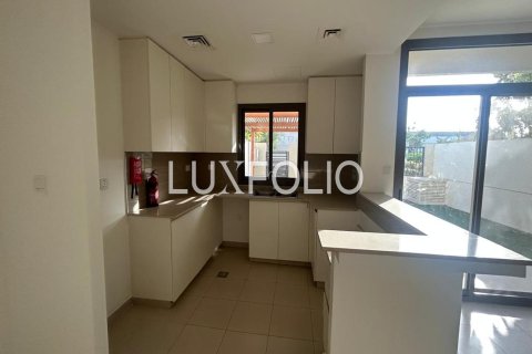 Adosado en Town Square, Dubai, 3 dormitorios, 188 m², № 45655 - foto 3