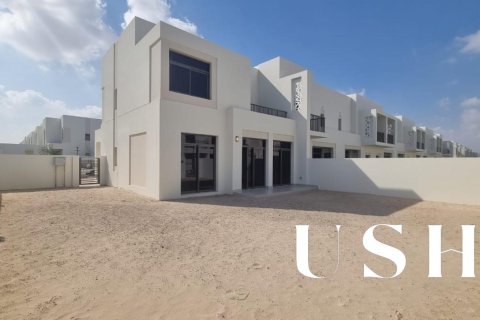 Таунхаус в Town Square, Дубай, 4 спальни, 426м², № 39036