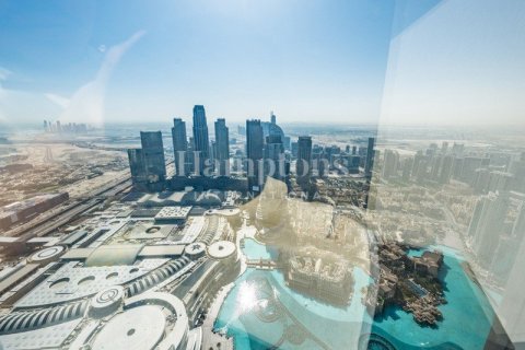 Apartment in Burj Khalifa, Dubai 2 bedrooms, 177.35182700 sq.m. № 111225 - photo 19
