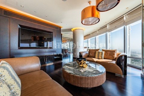 Apartment in Burj Khalifa, Dubai 2 bedrooms, 177.35182700 sq.m. № 111225 - photo 4