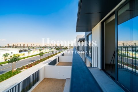 Townhouse in Sweden, The World Islands, Dubai 3 bedrooms, 173.914 sq.m. № 103072