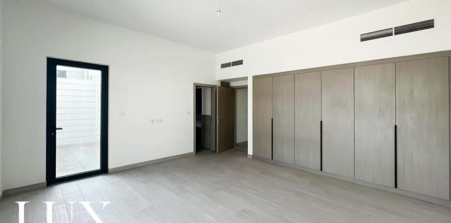 Таунхаус в Al Furjan, Дубай, 3 спальни, 204м², № 46338