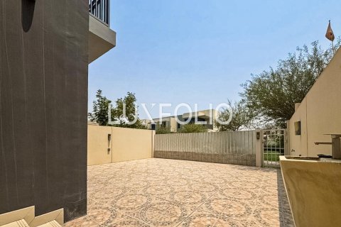 Снять в аренду таунхаус в Maple at Dubai Hills Estate, Дубай Хилс Эстейт, Дубай: 3 спальни, 194м², № 46337 - фото 20