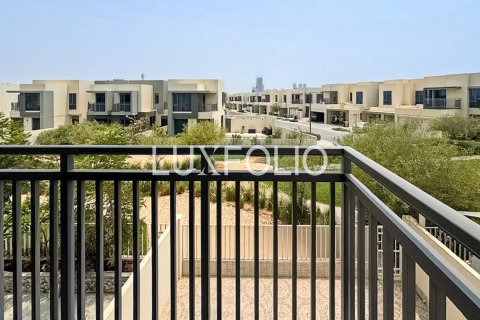 Снять в аренду таунхаус в Maple at Dubai Hills Estate, Дубай Хилс Эстейт, Дубай: 3 спальни, 194м², № 46337 - фото 19