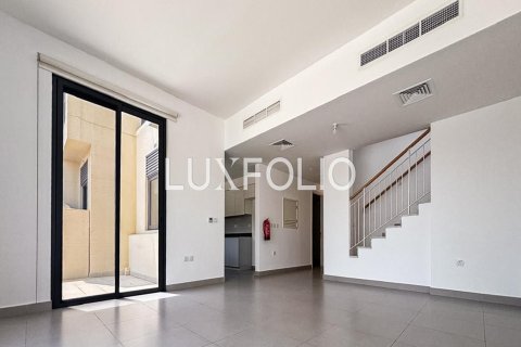 Снять в аренду таунхаус в Maple at Dubai Hills Estate, Дубай Хилс Эстейт, Дубай: 3 спальни, 194м², № 46337 - фото 5