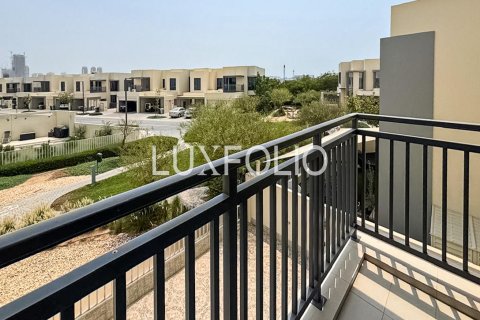 Снять в аренду таунхаус в Maple at Dubai Hills Estate, Дубай Хилс Эстейт, Дубай: 3 спальни, 194м², № 46337 - фото 18
