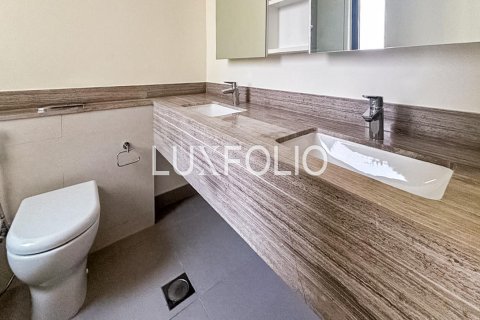 Снять в аренду таунхаус в Maple at Dubai Hills Estate, Дубай Хилс Эстейт, Дубай: 3 спальни, 194м², № 46337 - фото 15