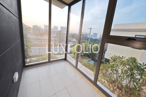 Снять в аренду виллу в Maple at Dubai Hills Estate, Дубай Хилс Эстейт, Дубай: 4 спальни, 290м², № 46327 - фото 9