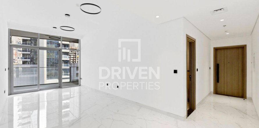 Квартира в Бизнес-Бэе, Дубай, 1 спальня, 93.46м², № 136519