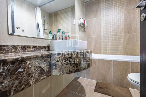 Apartment in Jumeirah Lake Towers, Dubai 1 bedroom, 73.39 sq.m. № 140904 - photo 12