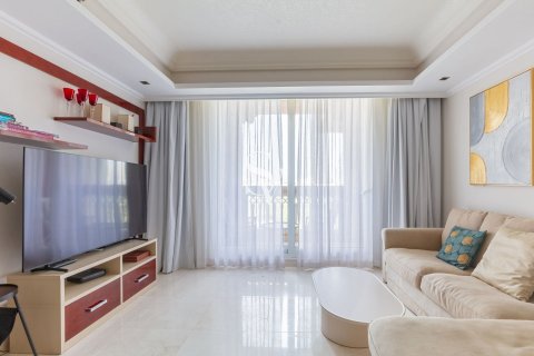 Apartment in The Crescent, Palm Jumeirah, Dubai 1 bedroom, 104 sq.m. № 114578 - photo 13