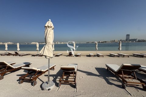 Apartment in The Crescent, Palm Jumeirah, Dubai 1 bedroom, 104 sq.m. № 114578 - photo 2