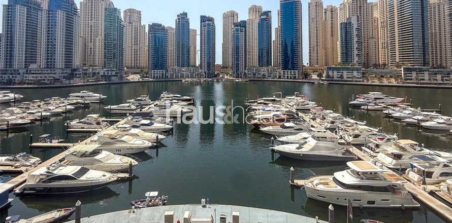 Apartment in Dubai Marina, Dubai 2 bedrooms, 174 sq.m. № 43341