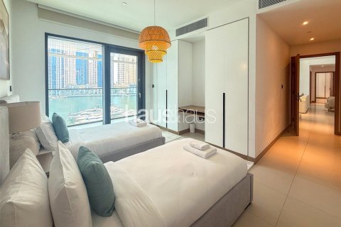 Apartment in Dubai Marina, Dubai 2 bedrooms, 174 sq.m. № 43341 - photo 11