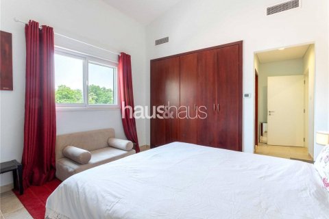 Villa à Dubai Investment Park, Dubai, 6 chambres, 673 m², № 43330 - photo 23