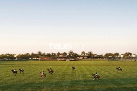Villa en Dubai Investment Park, Dubai, 5 dormitorios, 800 m², № 43329 - foto 10