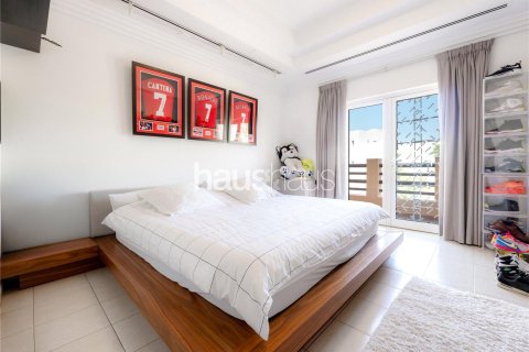 Villa à Arabian Ranches, Dubai, 7 chambres, 690 m², № 43339 - photo 12