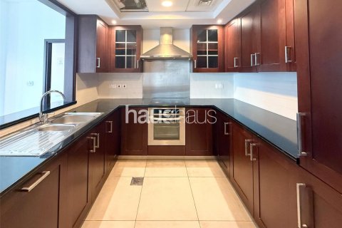 Appartement à 29 Burj Boulevard, Downtown Dubai (Downtown Burj Dubai), Dubai, 1 chambre, 77 m², № 43332 - photo 6