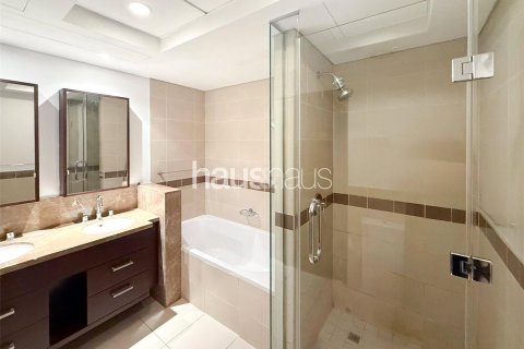 Appartement à 29 Burj Boulevard, Downtown Dubai (Downtown Burj Dubai), Dubai, 1 chambre, 77 m², № 43332 - photo 8