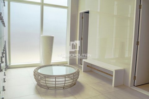 Apartamento en Damac Heights, Dubai Marina, Dubai, 1 dormitorio, 79 m², № 73125 - foto 8