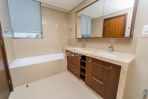 Apartamento en Downtown Dubai (Downtown Burj Dubai), Dubai, 3 dormitorios, 195.6 m², № 110542 - foto 12