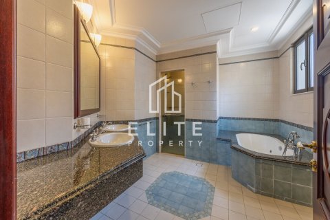 Villa en Garden Homes, Palm Jumeirah, Dubai, 5 dormitorios, 657 m², № 139076 - foto 9