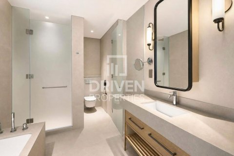 Снять в аренду квартиру в Vida Residences Dubai Mall, Даунтаун Дубай (Даунтаун Бурдж Дубай), Дубай: 3 спальни, 141.21м², № 128520 - фото 16