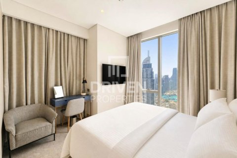 Снять в аренду квартиру в Vida Residences Dubai Mall, Даунтаун Дубай (Даунтаун Бурдж Дубай), Дубай: 3 спальни, 141.21м², № 128520 - фото 13