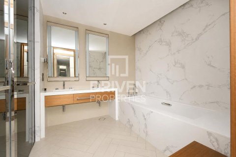 Снять в аренду квартиру в The Address Residences Dubai Opera, Даунтаун Дубай (Даунтаун Бурдж Дубай), Дубай: 2 спальни, 123.84м², № 128511 - фото 18