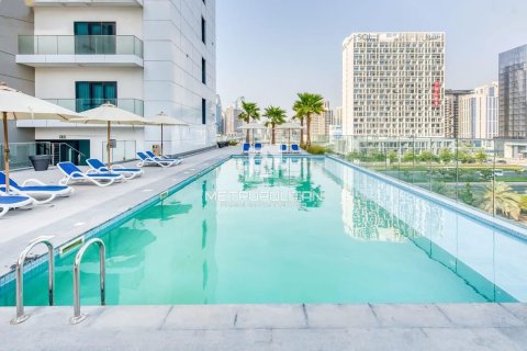 Apartment in SOL Bay, Business Bay, Dubai 1 bedroom, 79 sq.m. № 73686 - photo 11