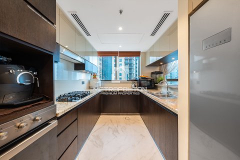 Apartment in Dubai 3 bedrooms, 215 sq.m. № 73692 - photo 8