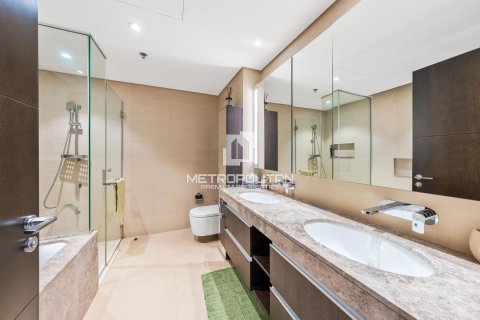 Apartment in Dubai 3 bedrooms, 215 sq.m. № 73692 - photo 14
