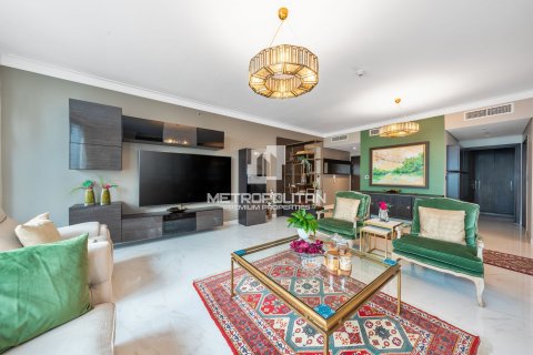 Apartment in Dubai 3 bedrooms, 215 sq.m. № 73692 - photo 3
