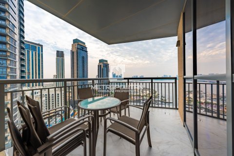 Apartment in Dubai 3 bedrooms, 215 sq.m. № 73692 - photo 23