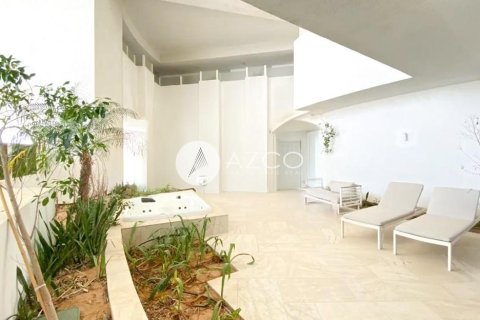 Apartment in FIVE at Jumeirah Village Circle, Jumeirah Village Circle, Dubai 1 bedroom, 150.5 sq.m. № 38467 - photo 13