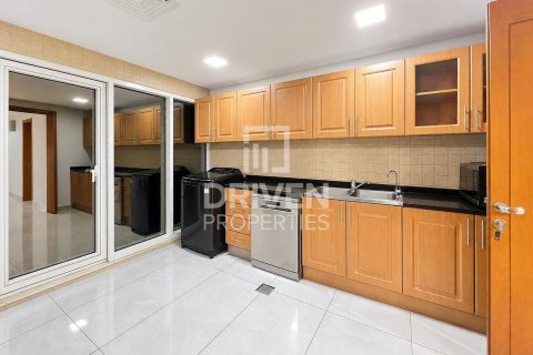 Appartement à Jumeirah Lake Towers, Dubai, 2 chambres, 183.76 m², № 142898 - photo 17