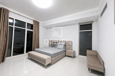 Appartement à Jumeirah Lake Towers, Dubai, 2 chambres, 183.76 m², № 142898 - photo 7