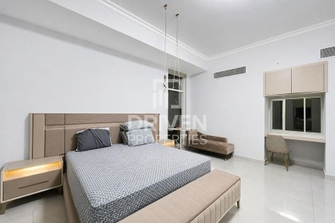 Appartement à Jumeirah Lake Towers, Dubai, 2 chambres, 183.76 m², № 142898 - photo 8