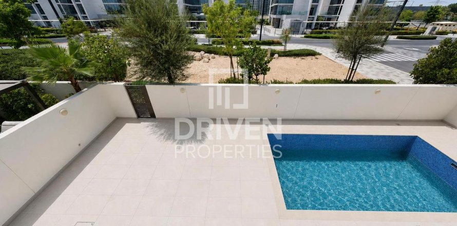 Вилла в District One, Мохаммед Бин Рашид Сити, Дубай, 4 спальни, 697.98м², № 138660