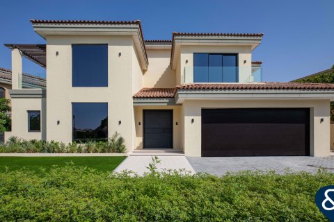 Villa à Jumeirah Golf Estates, Dubai, 5 chambres, 527 m², № 98614