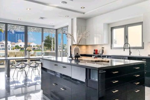 Villa à Signature Villas, Palm Jumeirah, Dubai, 6 chambres, 976 m², № 3978 - photo 5
