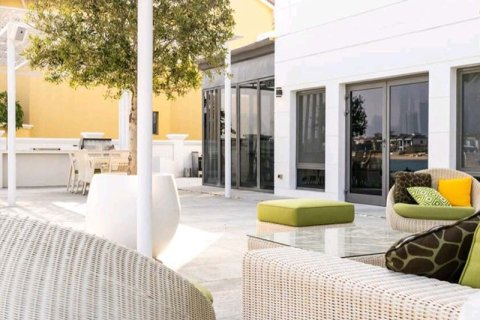 Villa à Signature Villas, Palm Jumeirah, Dubai, 6 chambres, 976 m², № 3978 - photo 7