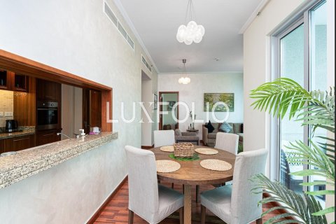 Купить квартиру в Дубай Марине, Дубай: 2 спальни, 137м², № 45772 - фото 3
